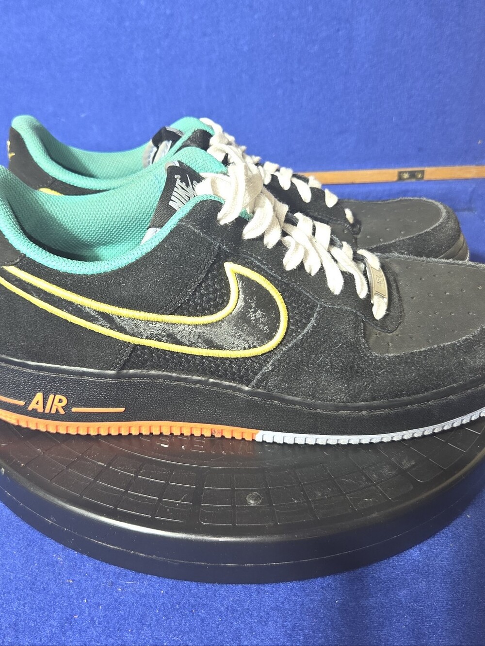 Nike Air Force 1 '07 LV8 Peace and Unity Sneakers, Sz. 9-US, 42.5-EU